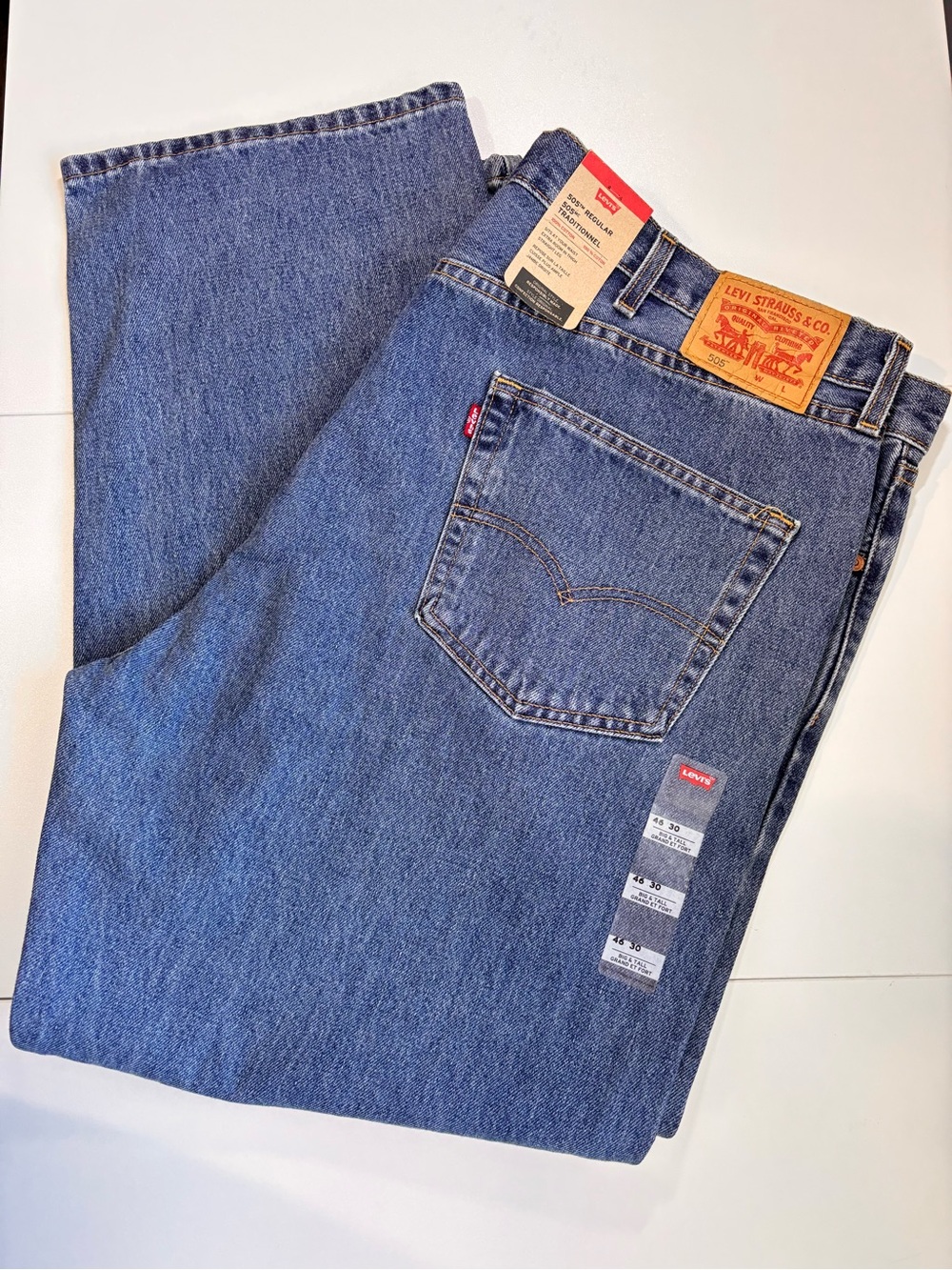 Men’s Big & Tall Levis 505 Jeans NWT. SIZE 46x30”
